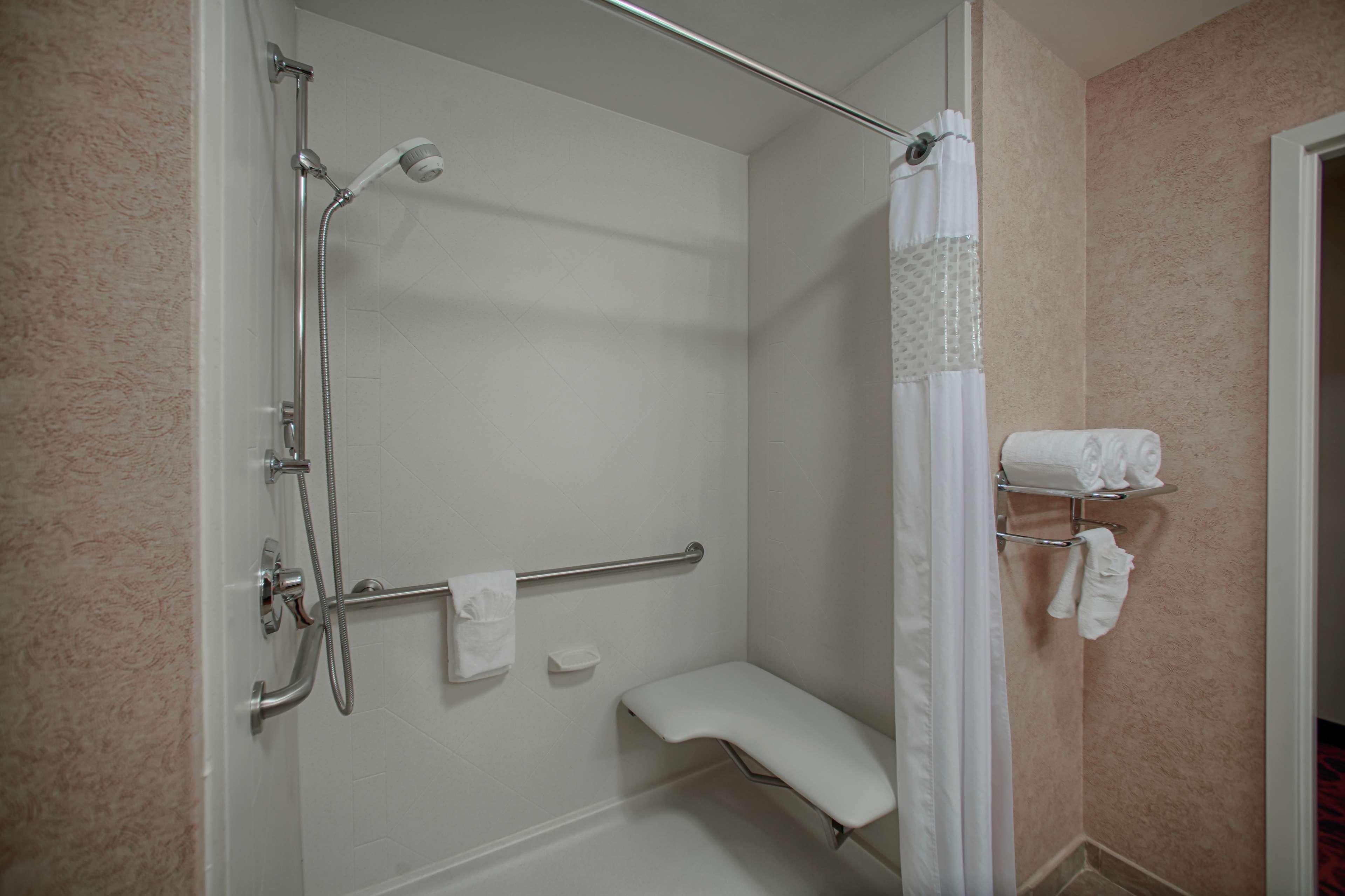 Hampton Inn Atlanta-Canton Exterior foto